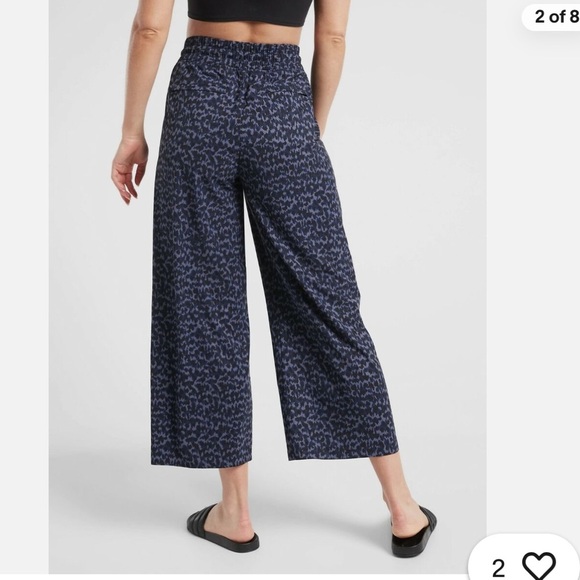 Athleta Blue Wide Leg Cropped Pants Blue Camo Pattern- {6} - Picture 2 of 11
